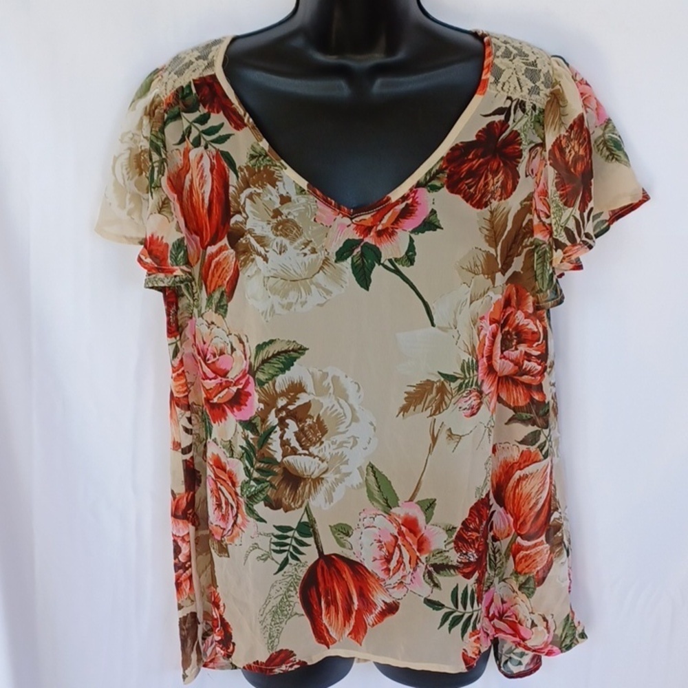 Bobeau Floral Flutter Sleeve Blouse Beige Red Pink, lace trim, M